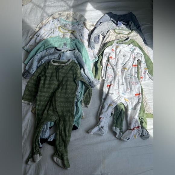 Baby onesies Set of 13 | From 3 to 9 Months - Picture 3 of 8